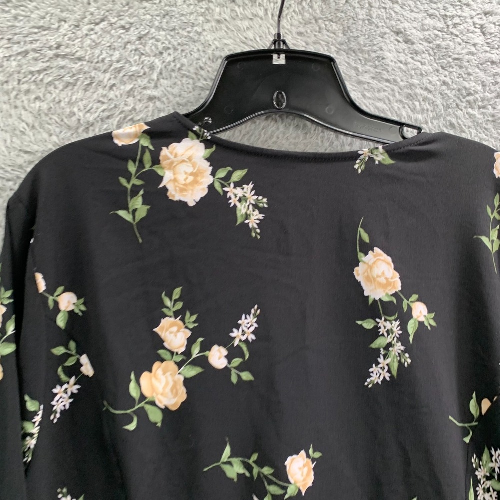 TORRID Blouse Womens Size 4 / 4X Top Floral Black - Picture 5 of 8